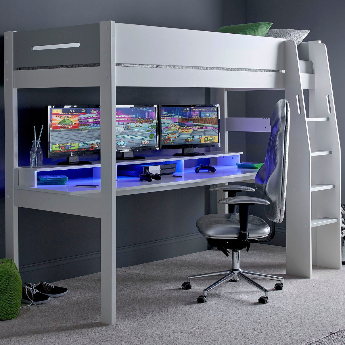 PC Gaming Bed vs Console Gaming Bed: Which Setup Is Right for You?